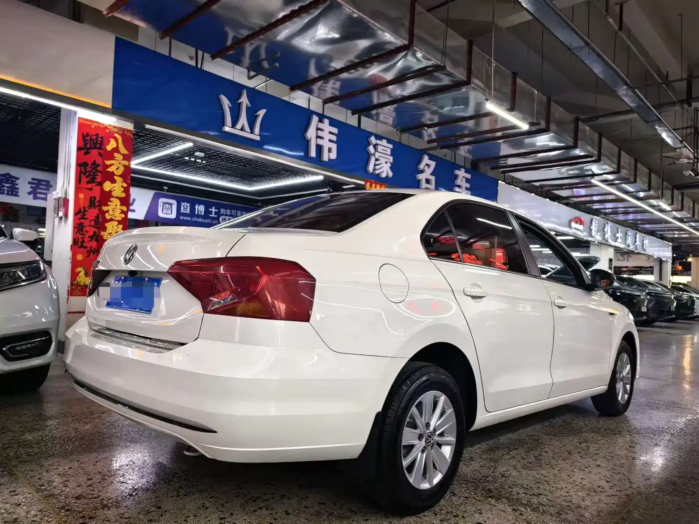 Volkswagen Jetta 2017 1.5L Automatic Fashion фото 4