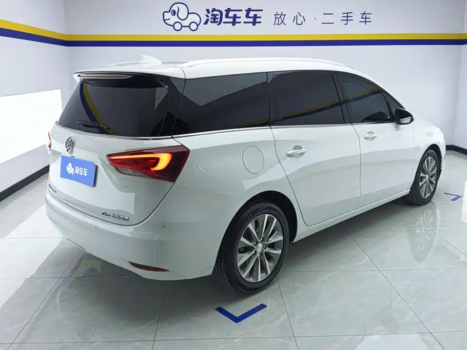 2023 Buick GL6