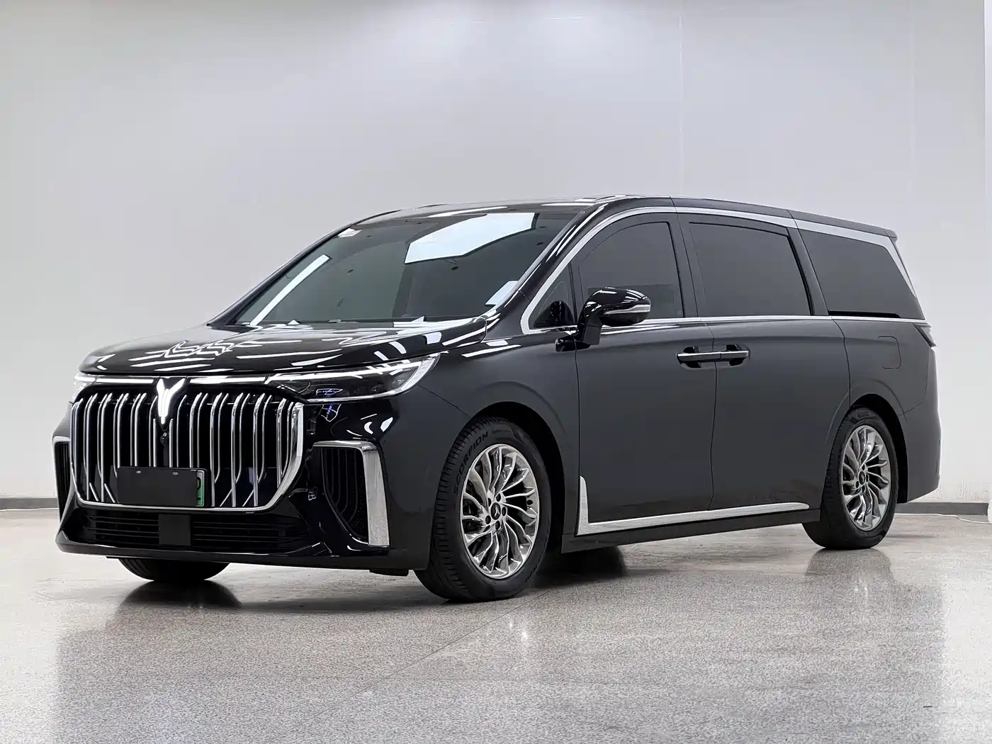 LANTU AUTOMOBILE LANTU DREAMER