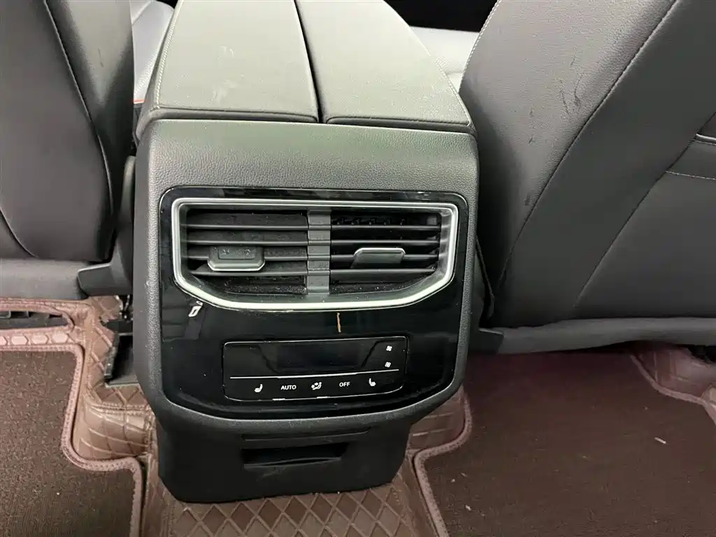 Volkswagen Talagon 2023 380TSI 4WD Luxury Pro Edition фото 11