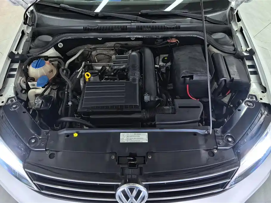 Volkswagen Sagitar 2018 280TSI DSG Comfort фото 10