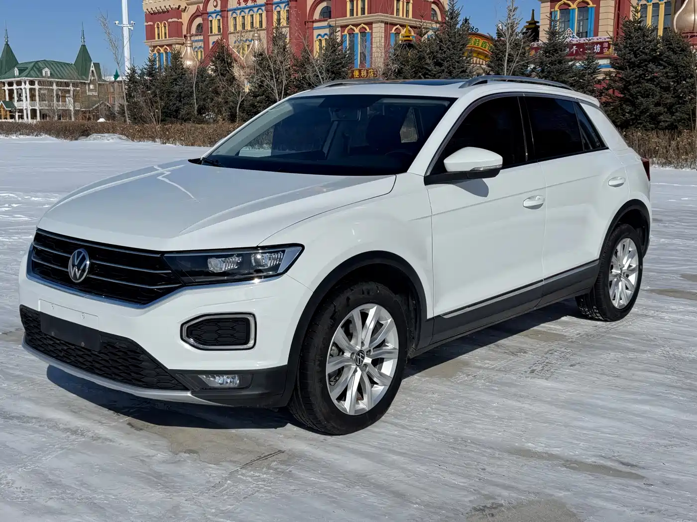 VOLKSWAGEN T ROC EXPLORING SONGS