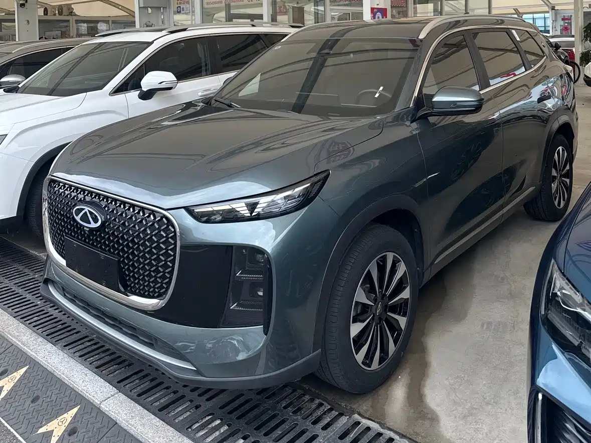 Chery Tiggo 8 PLUS 2024 2025 290TGDI DCT Premium 5-seater