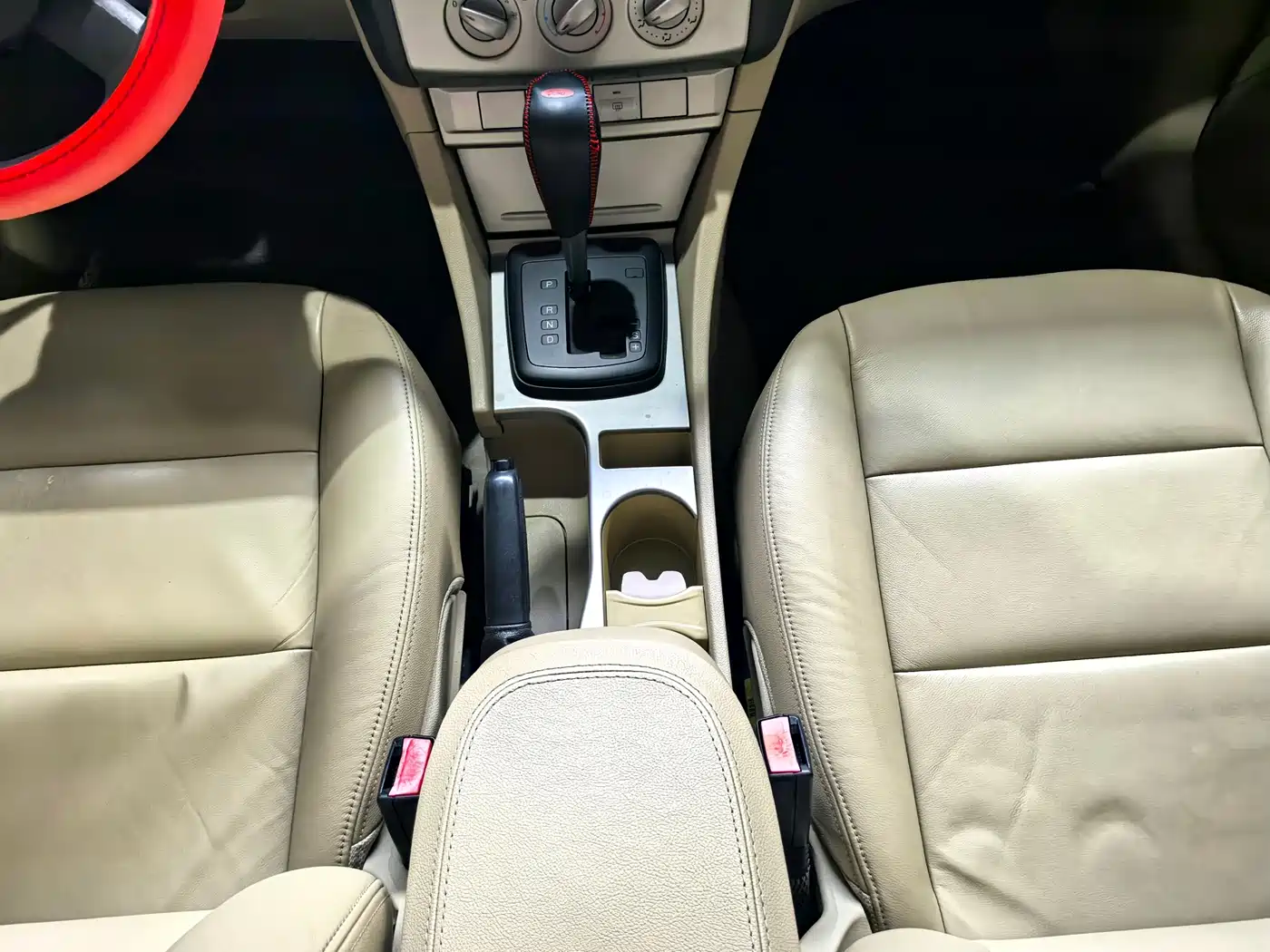 Ford Focus 2011 2011 Sedan 1.8L Automatic Fashion