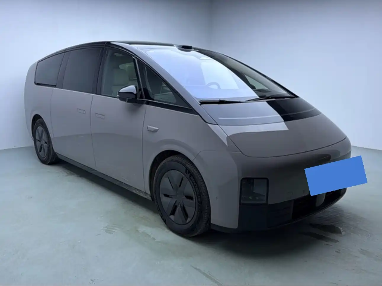 Li Auto MEGA 2025 2025 Ultra Smart Renewal Edition