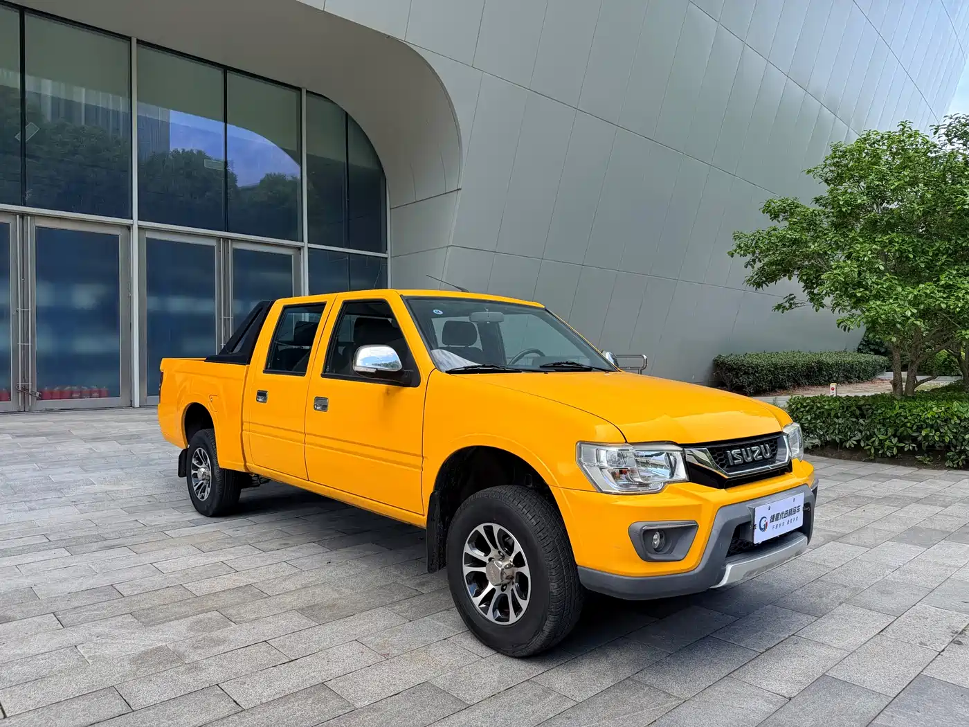 Isuzu Qingling Isuzu T17 2023 2023 3.0T Diesel 4WD Flatbed Truck Extended Wheelbase 4KH1CT6H1