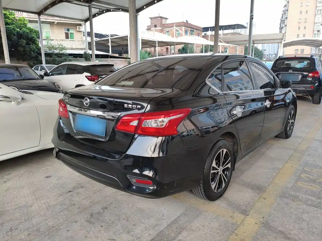 Фото 7 - Nissan Sylphy