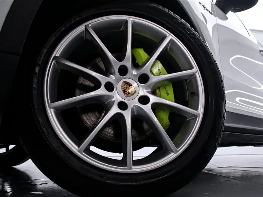 Porsche Cayenne New Energy 2020 Cayenne E-Hybrid 2.0T фото 16