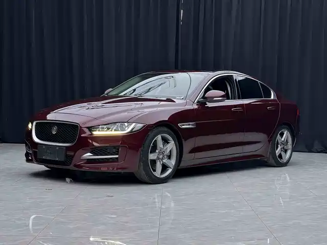  Jaguar Jaguar XE 2015 2.0T 200PS R-Sport