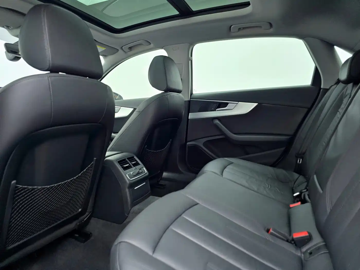 Audi A4L 2019 40 TFSI Fashion (China VI) фото 17