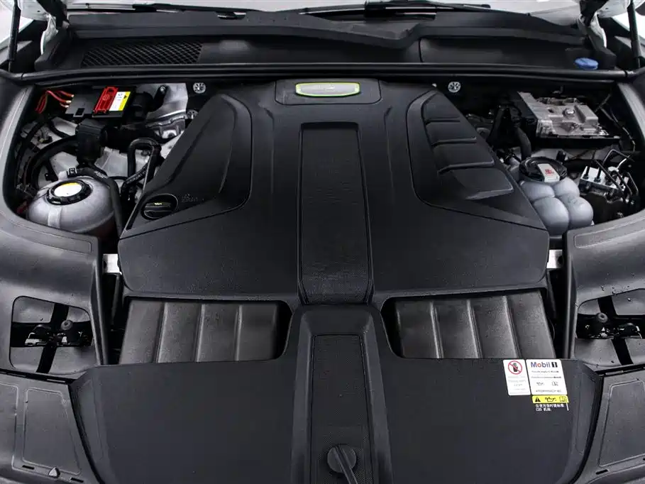 Porsche Cayenne New Energy 2020 Cayenne E-Hybrid 2.0T фото 17