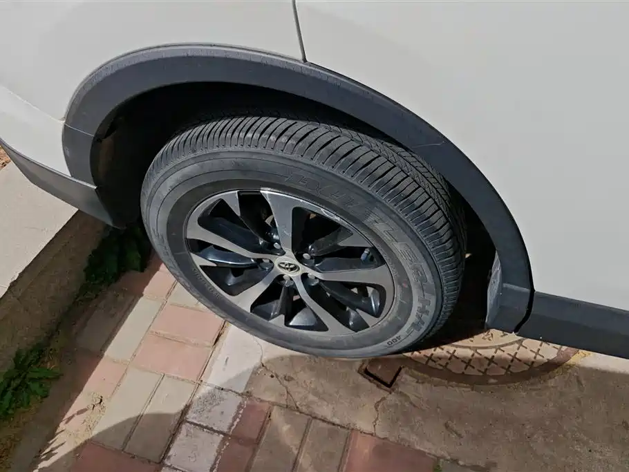 TOYOTA RAV4 RONGFANG