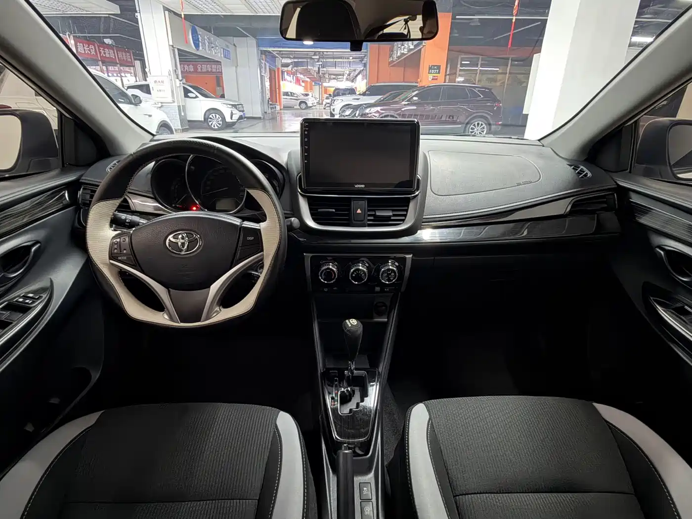 Toyota YARiS L Zhi Xuan 2023 2022 1.5L CVT Leading PLUS Edition