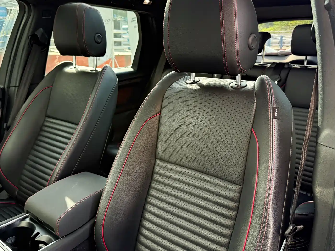 Land Rover Discovery Sport 2020 249PS R-Dynamic Performance Tech 5-seater фото 22