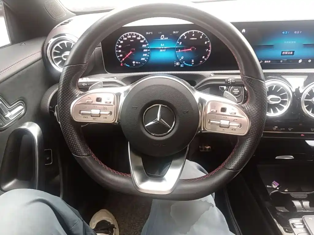 Mercedes-Benz CLA (Import) 2020 2020 CLA 200