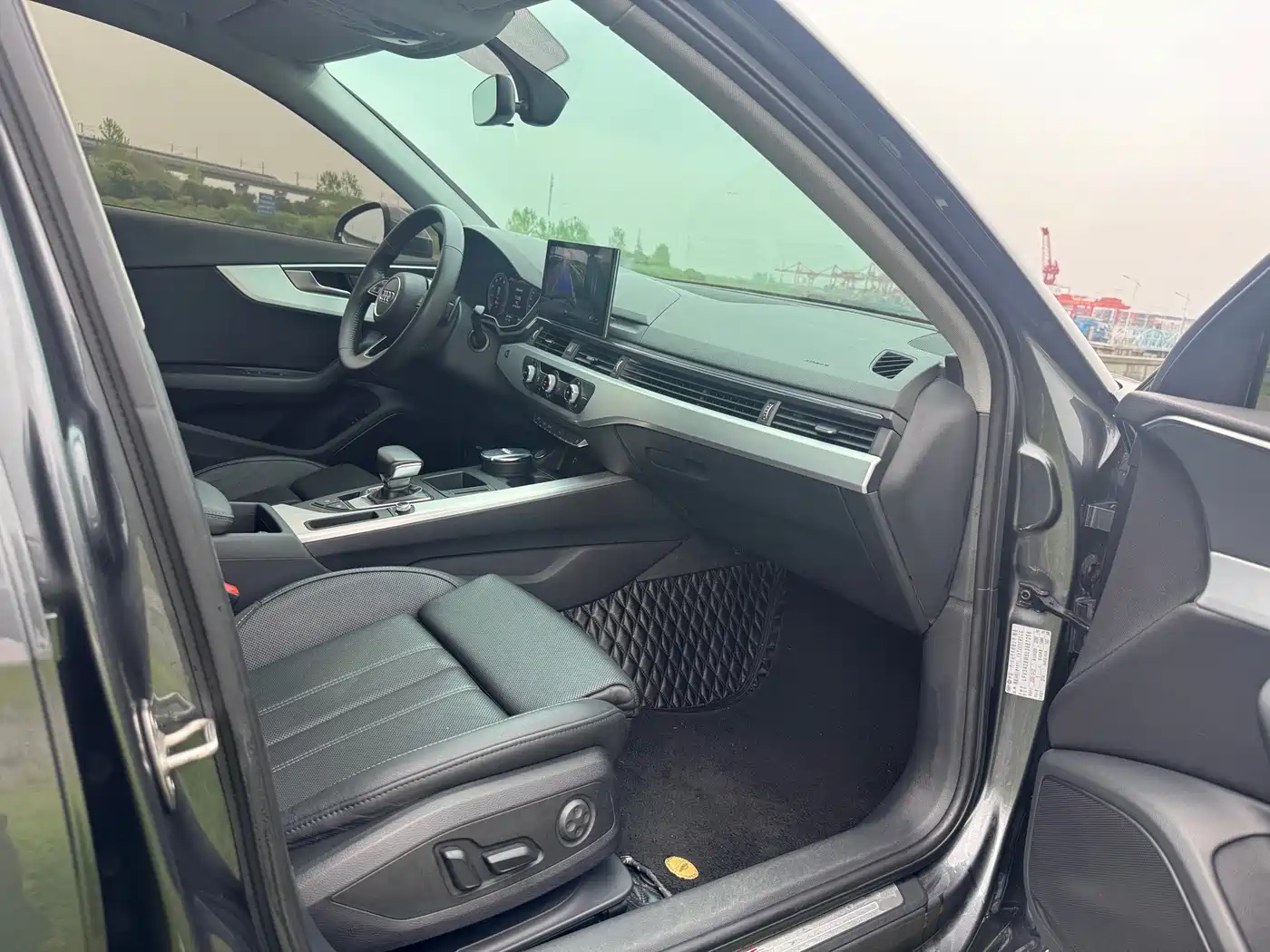 Audi A4L 2020 40 TFSI Fashion Dynamic Edition фото 10