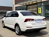 Photo 11 - Škoda Rapid