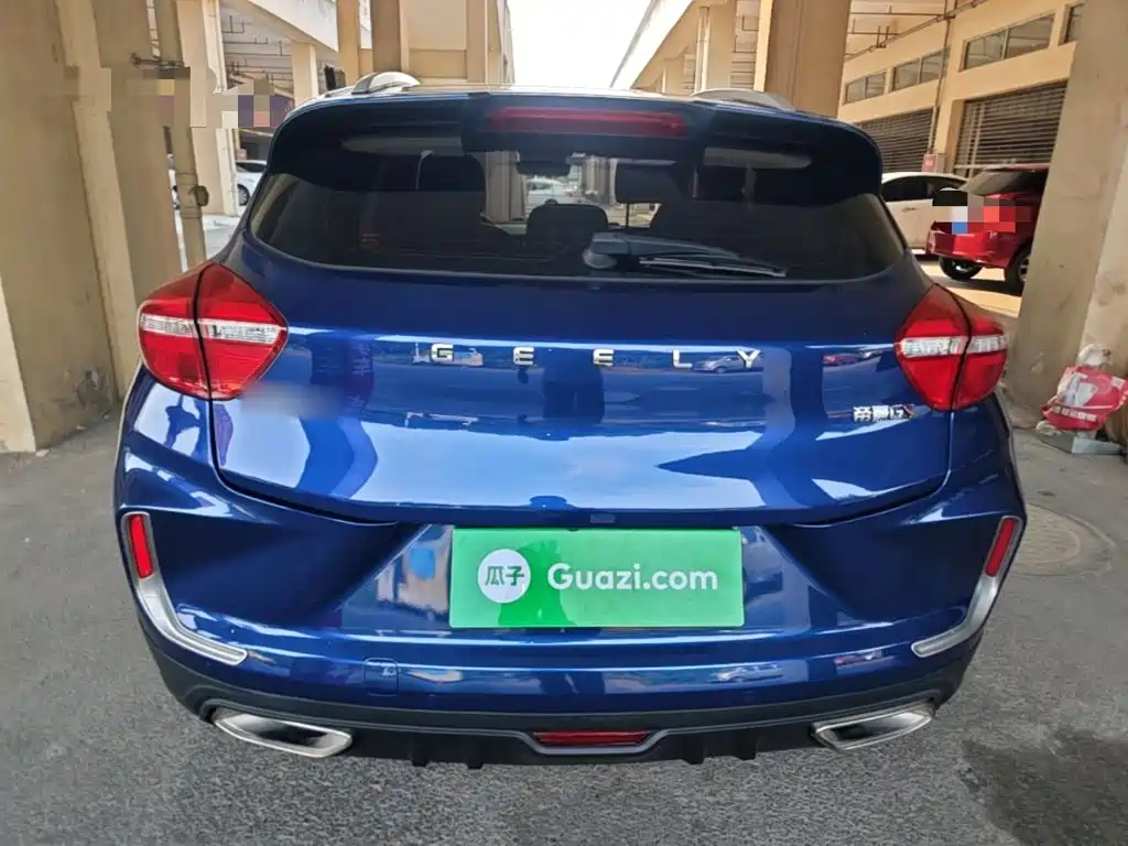Фото 6 - Geely Emgrand GS