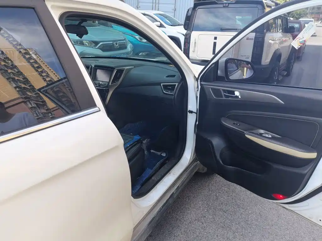 Changan CS35 2019 2017 1.6L Auto Luxury