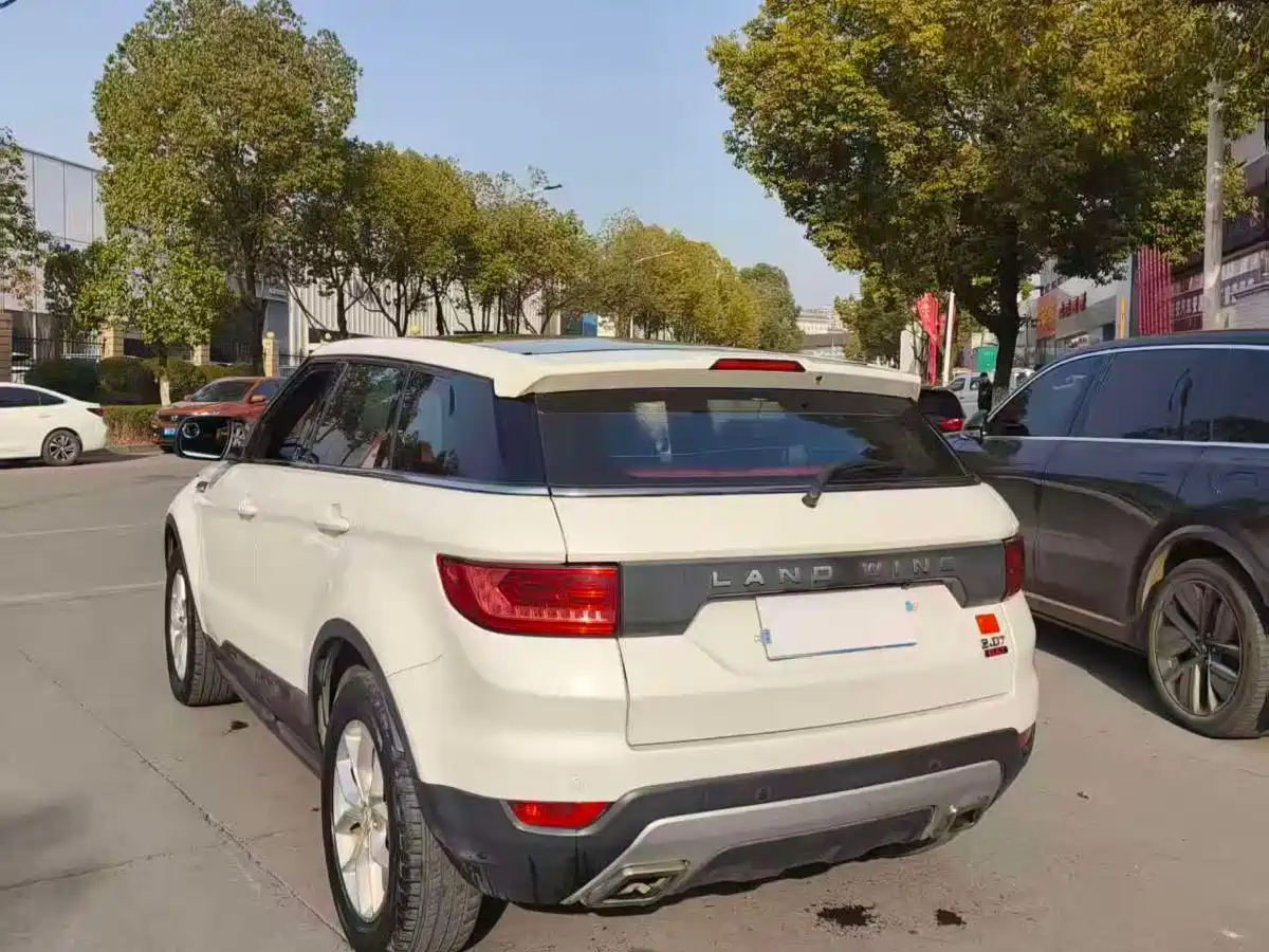 Landwind X7 2015 2015 2.0T Panorama Premium Edition