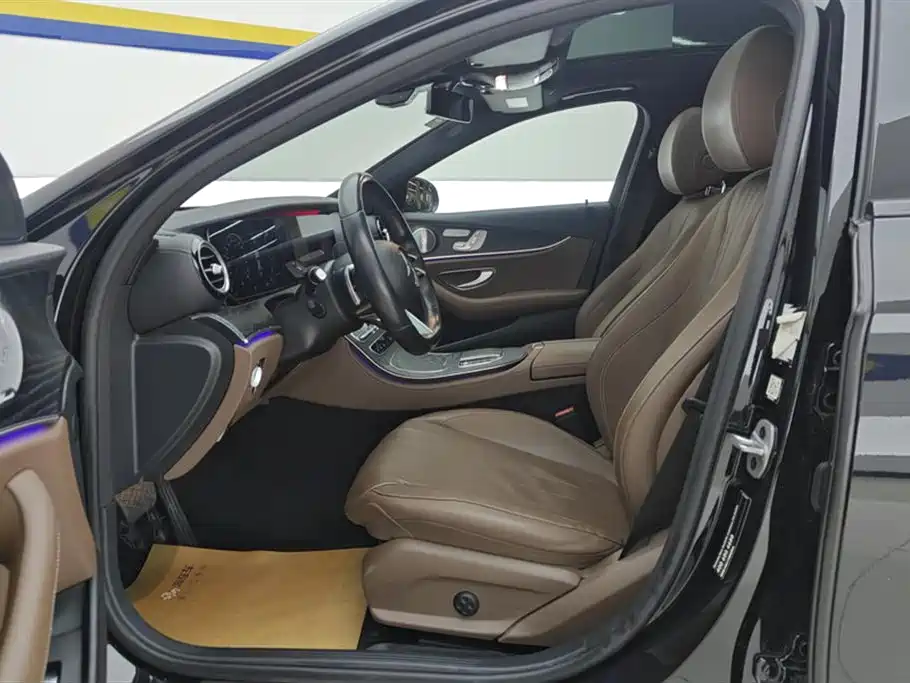 Mercedes-Benz E-Class (Import) 2021 E 260 Luxury Sport Edition фото 9