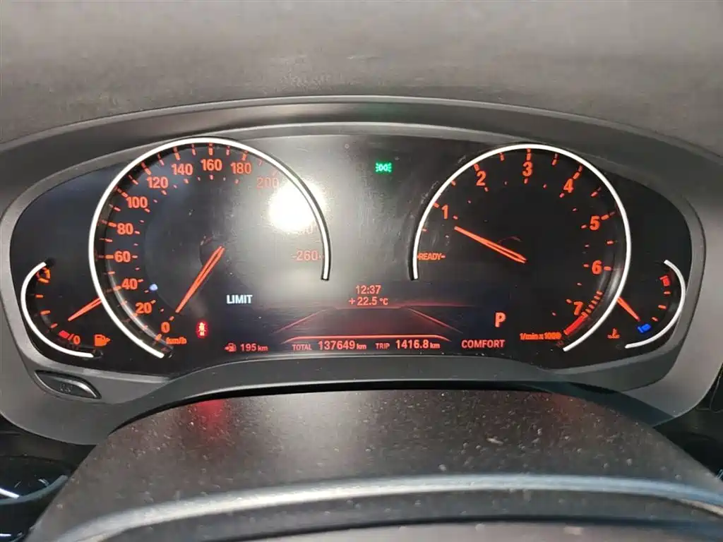 BMW 5 Series 2018 528Li Launch Special Edition фото 12