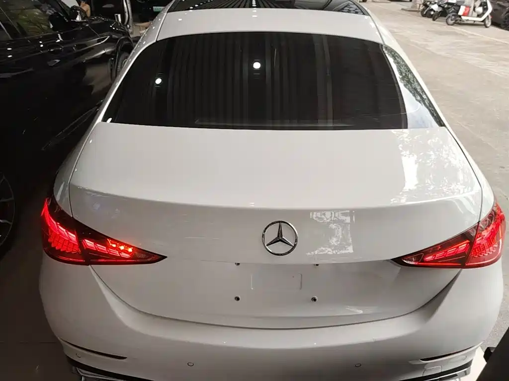 Mercedes-Benz C-Class 2023 Facelift C 260 L Sport Edition фото 6
