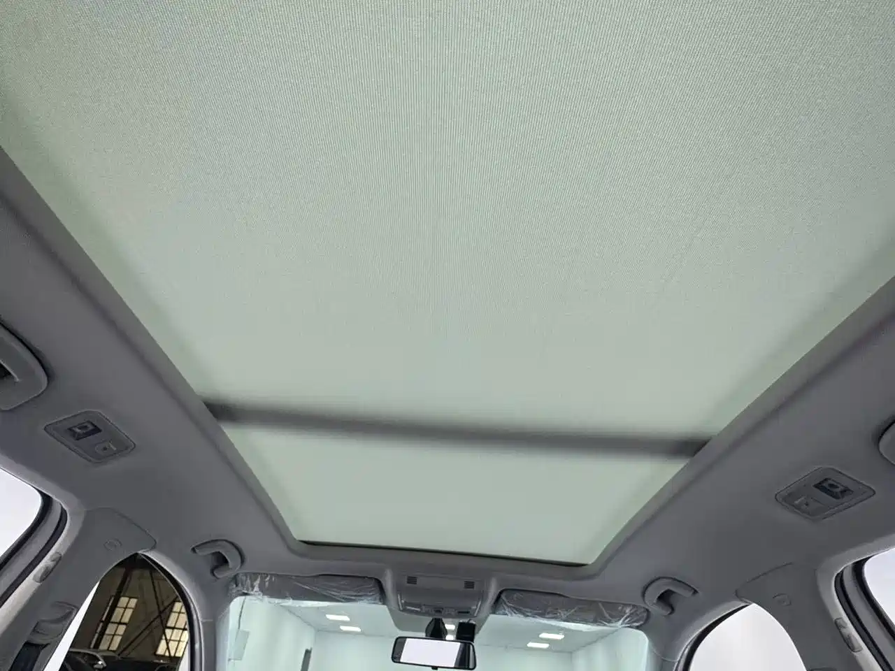 Volkswagen Tharu, миниатюра 11