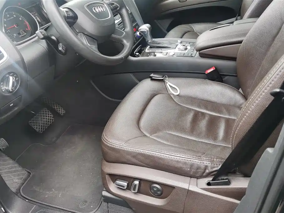 Audi Q7 2014 35 TFSI Sport фото 9