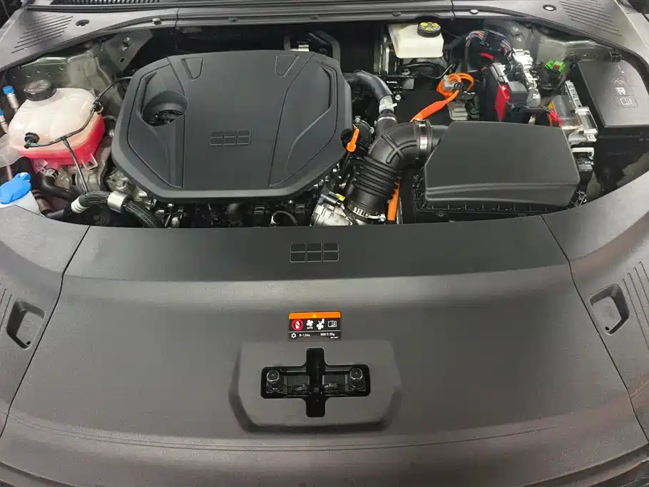 GEELY GALAXY GALAXY SPARKLE 8