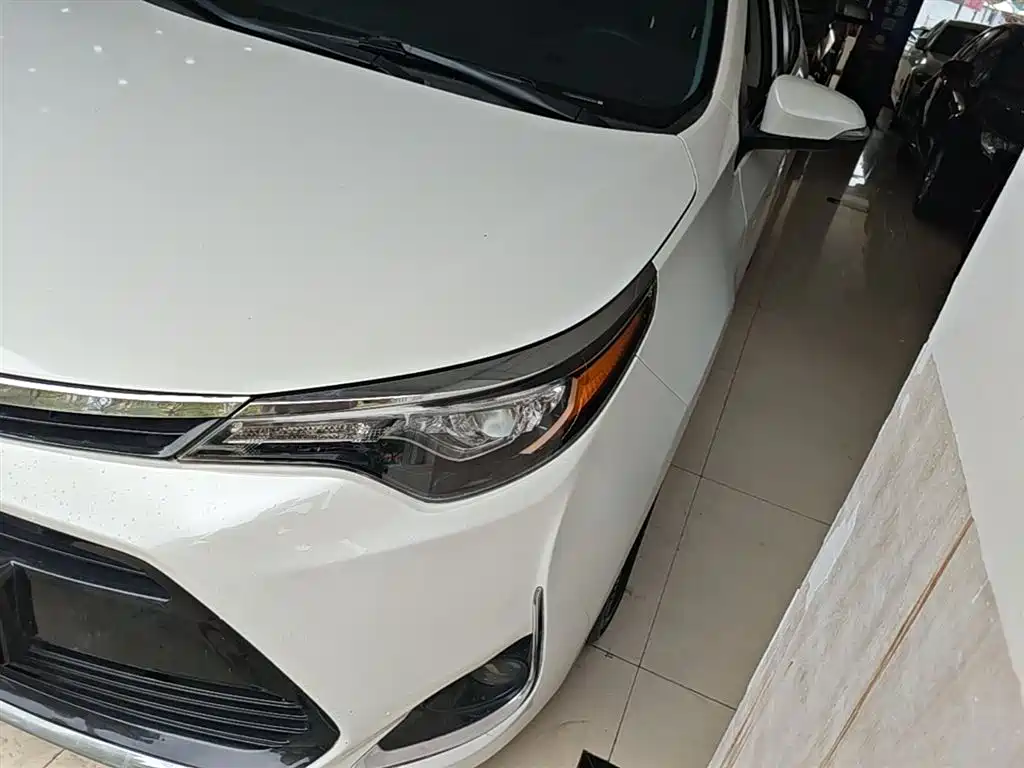 Toyota Levin 2017 Facelift 185T CVT Leading Edition China V фото 24
