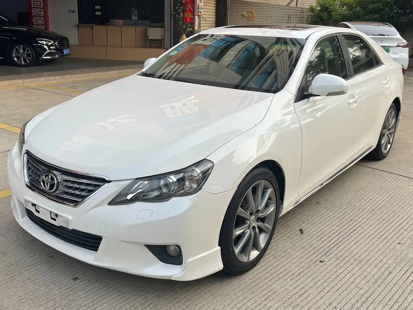 Toyota Reiz 2012 2.5V Grace Elite Styling Edition