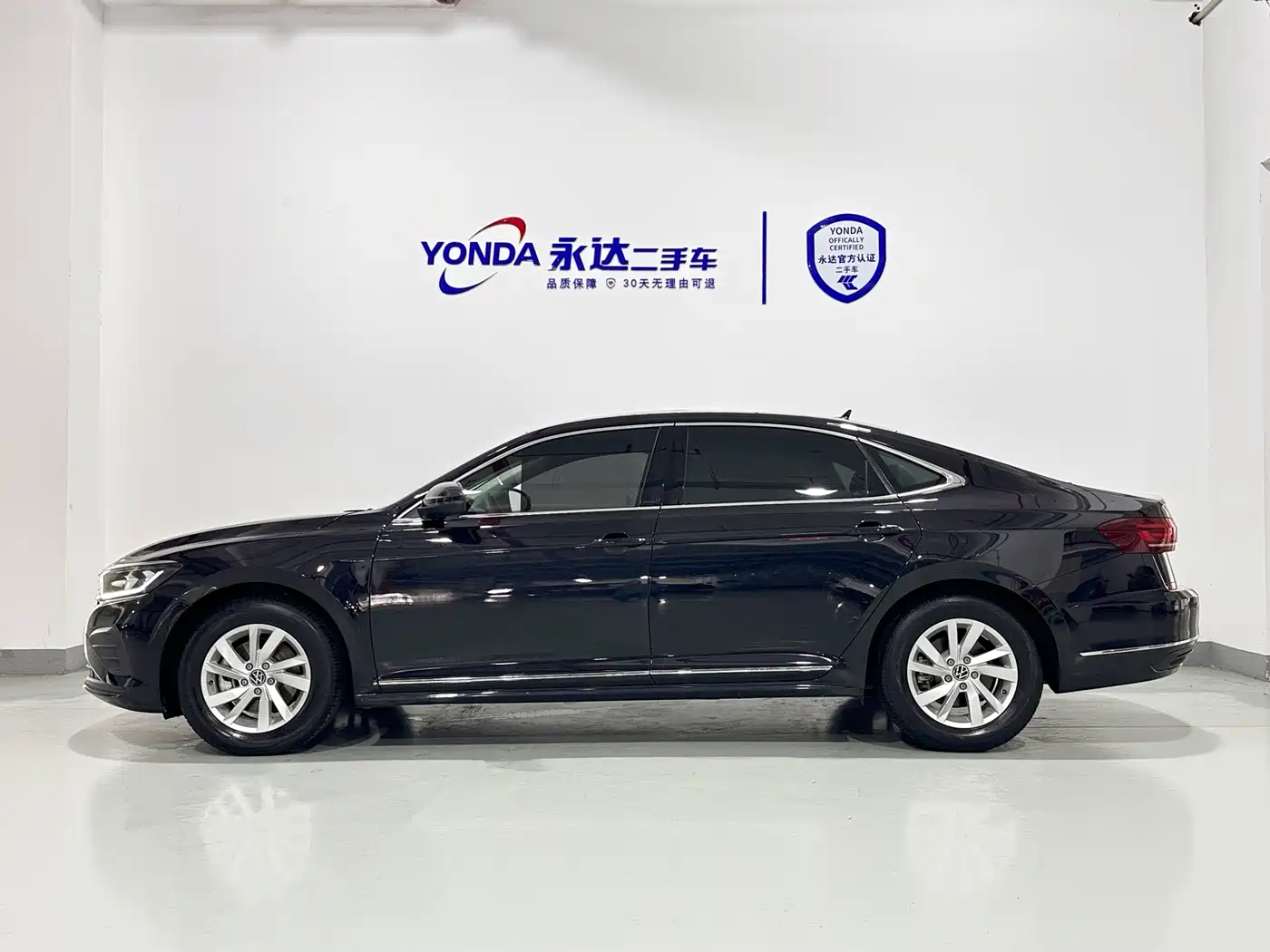 Volkswagen Passat 2024 280TSI Business Edition фото 2