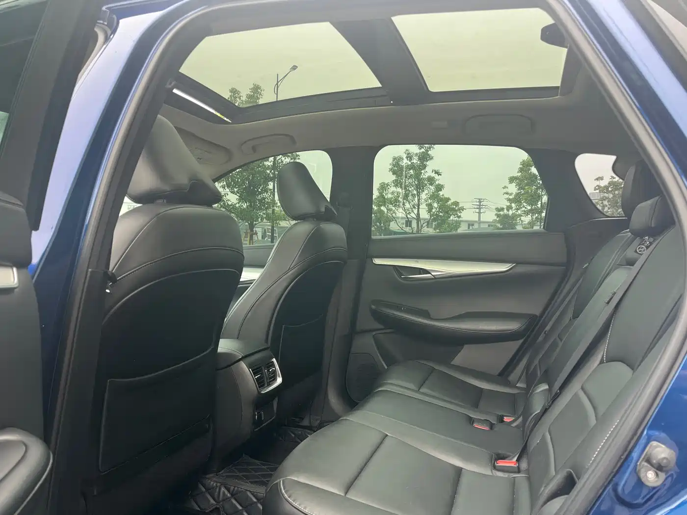 Фото 12 - Infiniti QX50