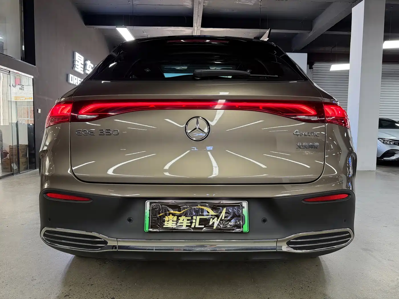Mercedes-Benz EQE SUV 2023 2023 350 4MATIC Pioneer Edition