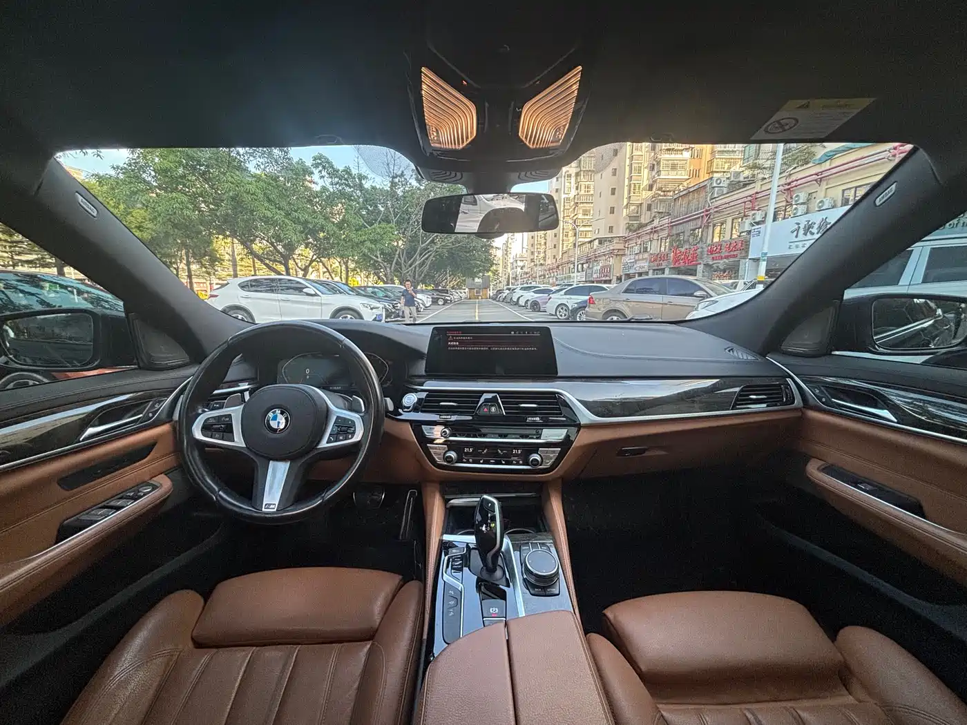BMW 6 Series GT 2019 630i M Sport Package фото 7