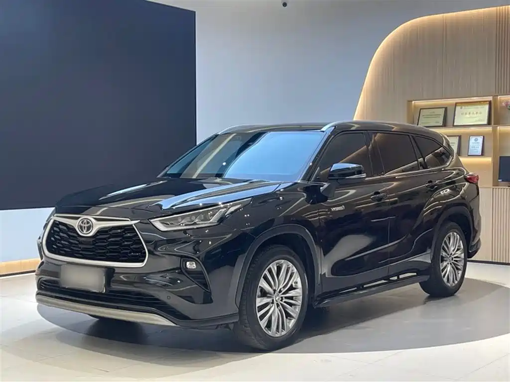Toyota Highlander 2023 2.5L Smart Hybrid Dual Engine AWD Premium 7-Seater