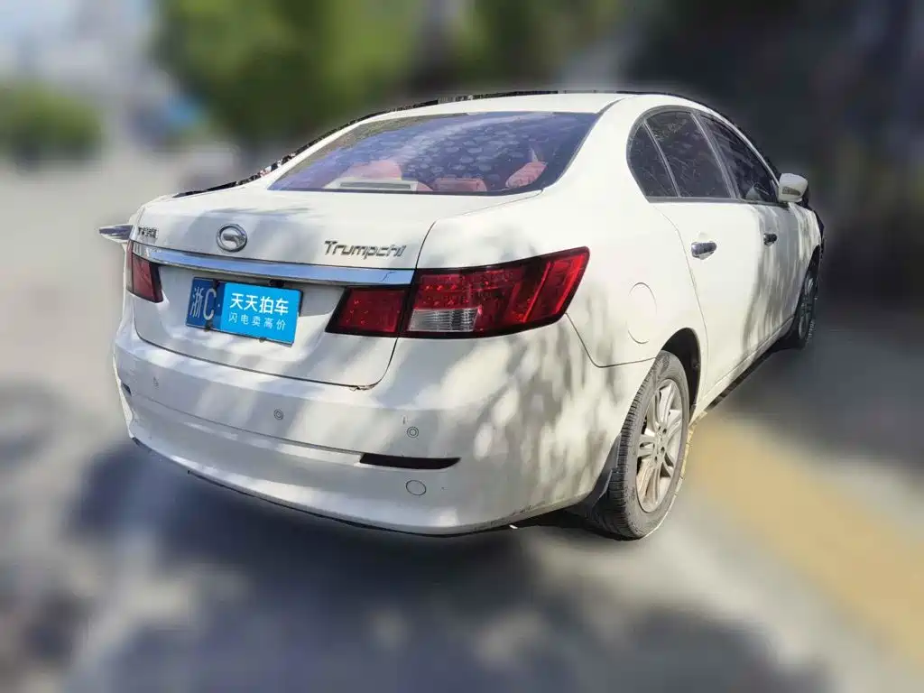 GAC Trumpchi Trumpchi GA5 2012 2012 1.8L Automatic Luxury