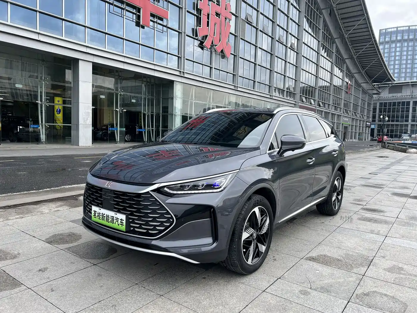 BYD Tang New Energy 2024 DM-i Glory Edition 112KM Deluxe