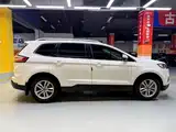 Фото 4 - Ford Edge