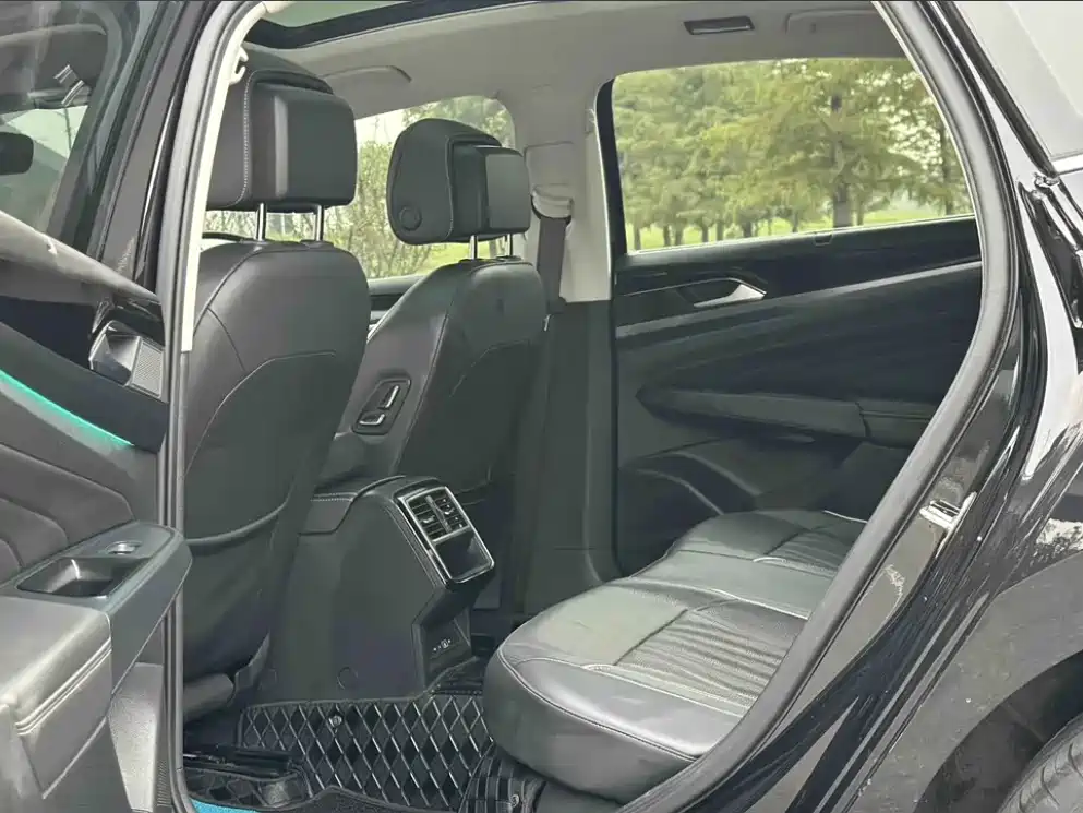 Photo 6 - Volkswagen Passat