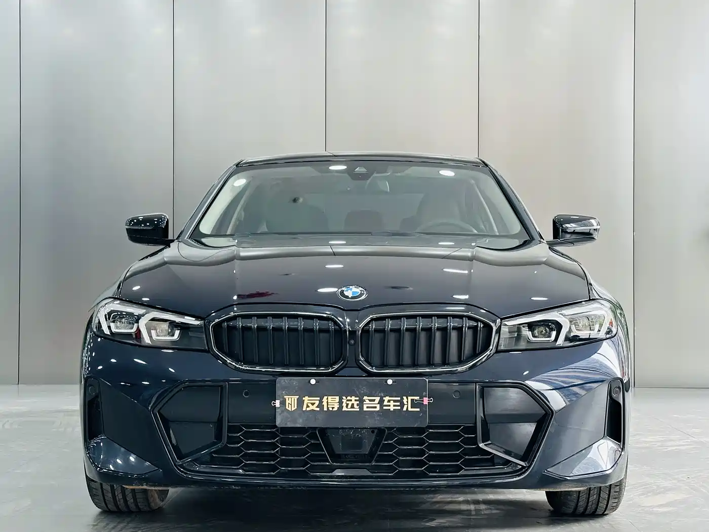 BMW 3 Series 2025 330Li M Sport Night Edition фото 3
