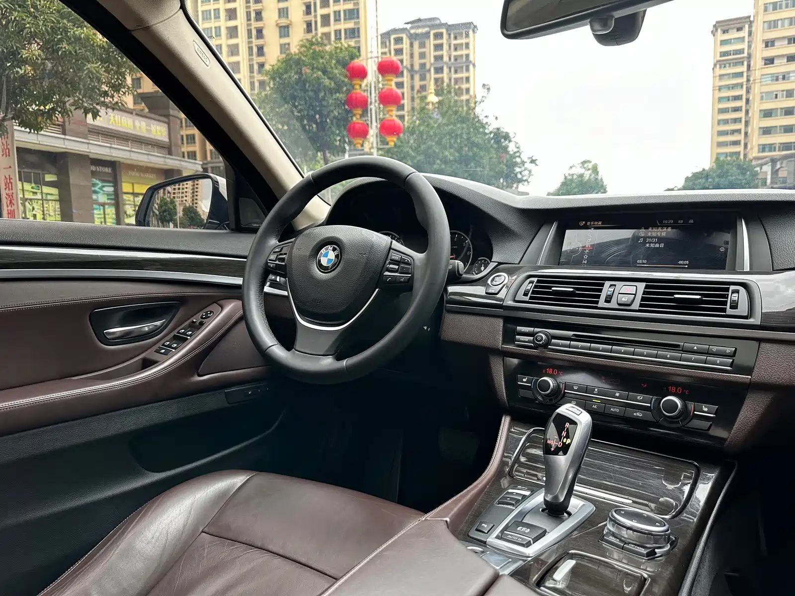 Фото 24 - BMW 5 Series