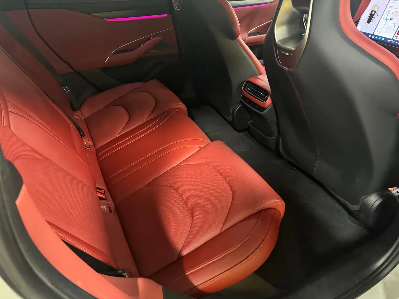 Xiaomi Auto Xiaomi SU7 2024 RWD Long Range Intelligent Driving Edition фото 6