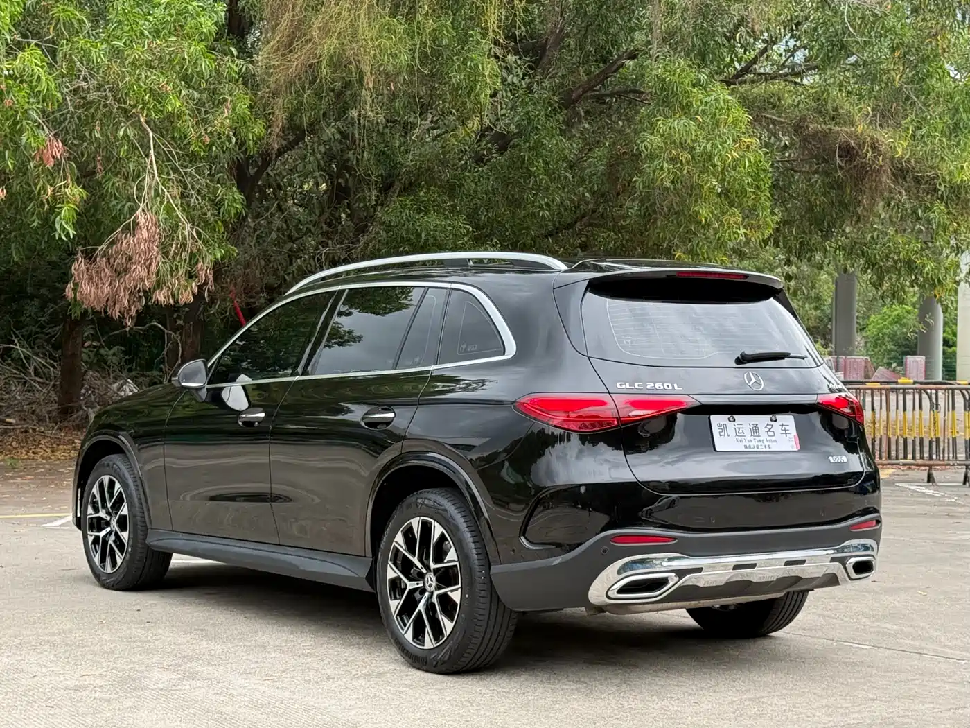 Mercedes-Benz GLC 2024 GLC 260 L 4MATIC Luxury 5-seater фото 11
