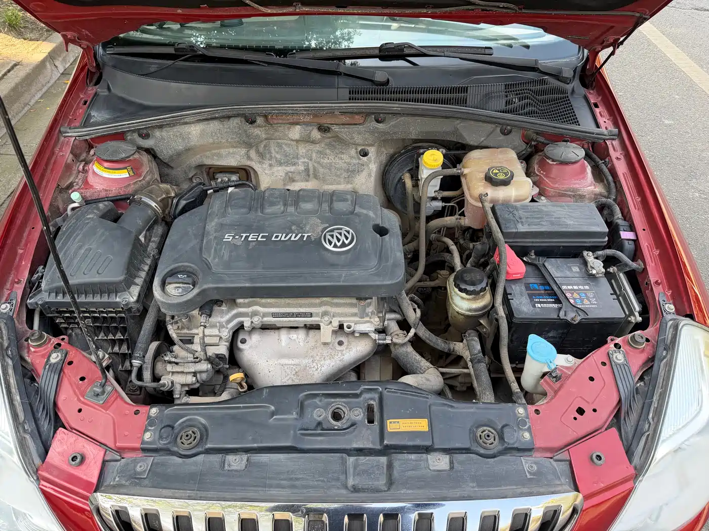 Buick Excelle 2015 1.5L Manual Premium фото 9