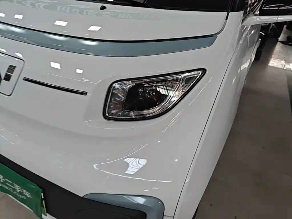 Wuling Motors Wuling NanoEV 2021 2021 Fun Edition