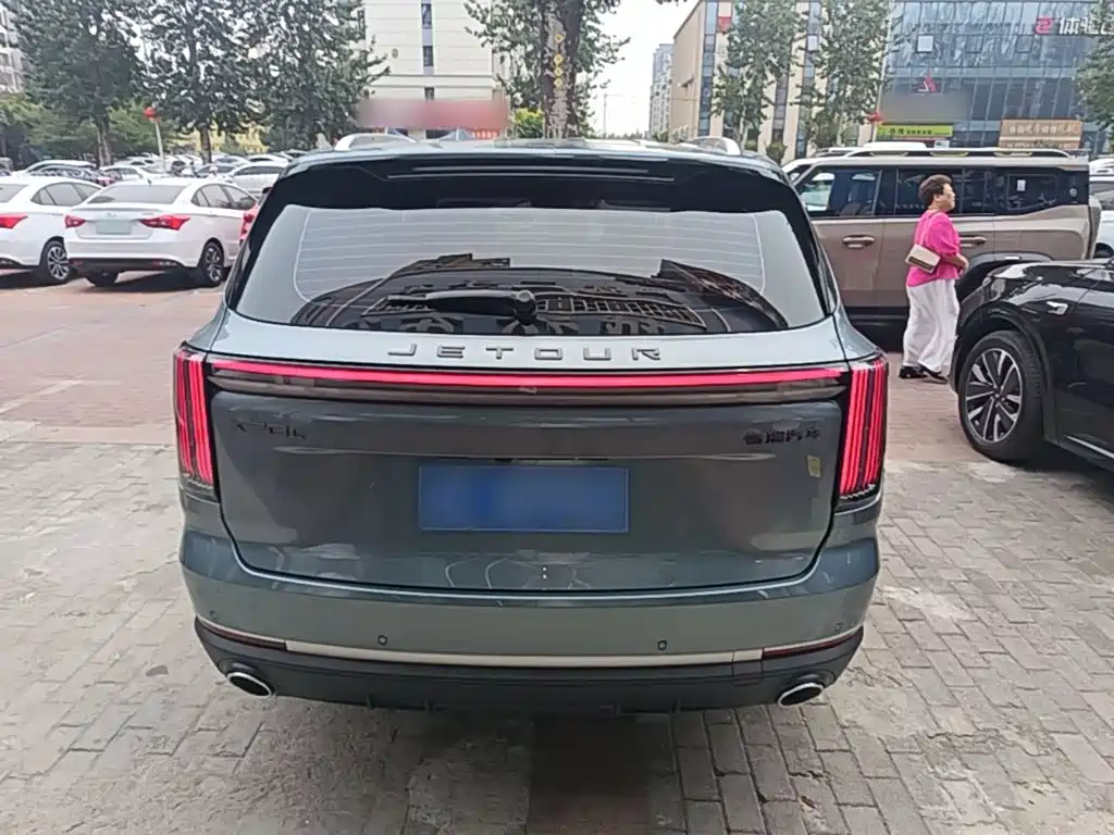 Jetour X70L 2025 2025 2.0T Automatic Flagship 7-Seater