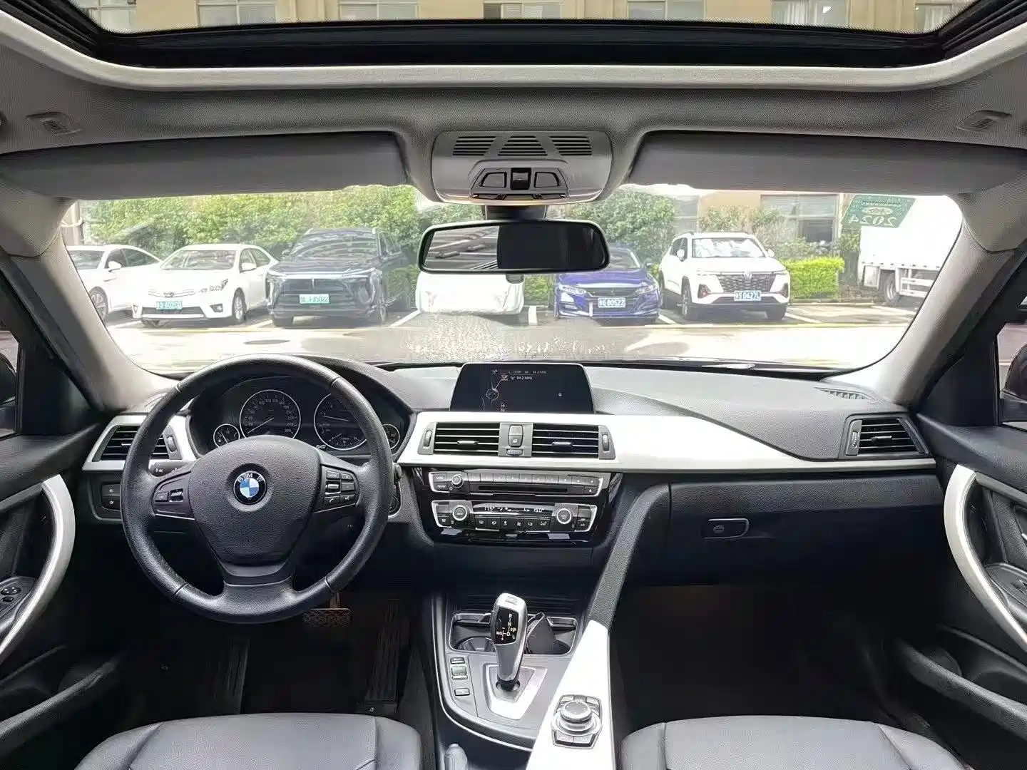 Фото 5 - BMW 3 Series