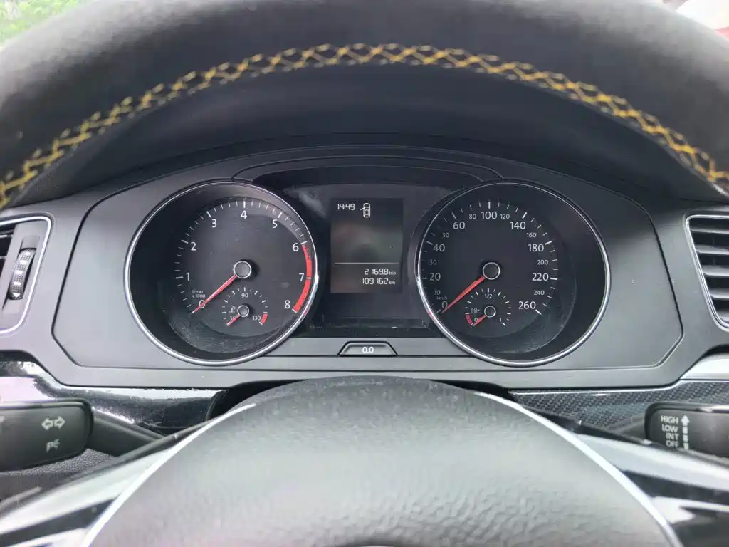 Volkswagen Lamando 2016 2015 230TSI DSG Style